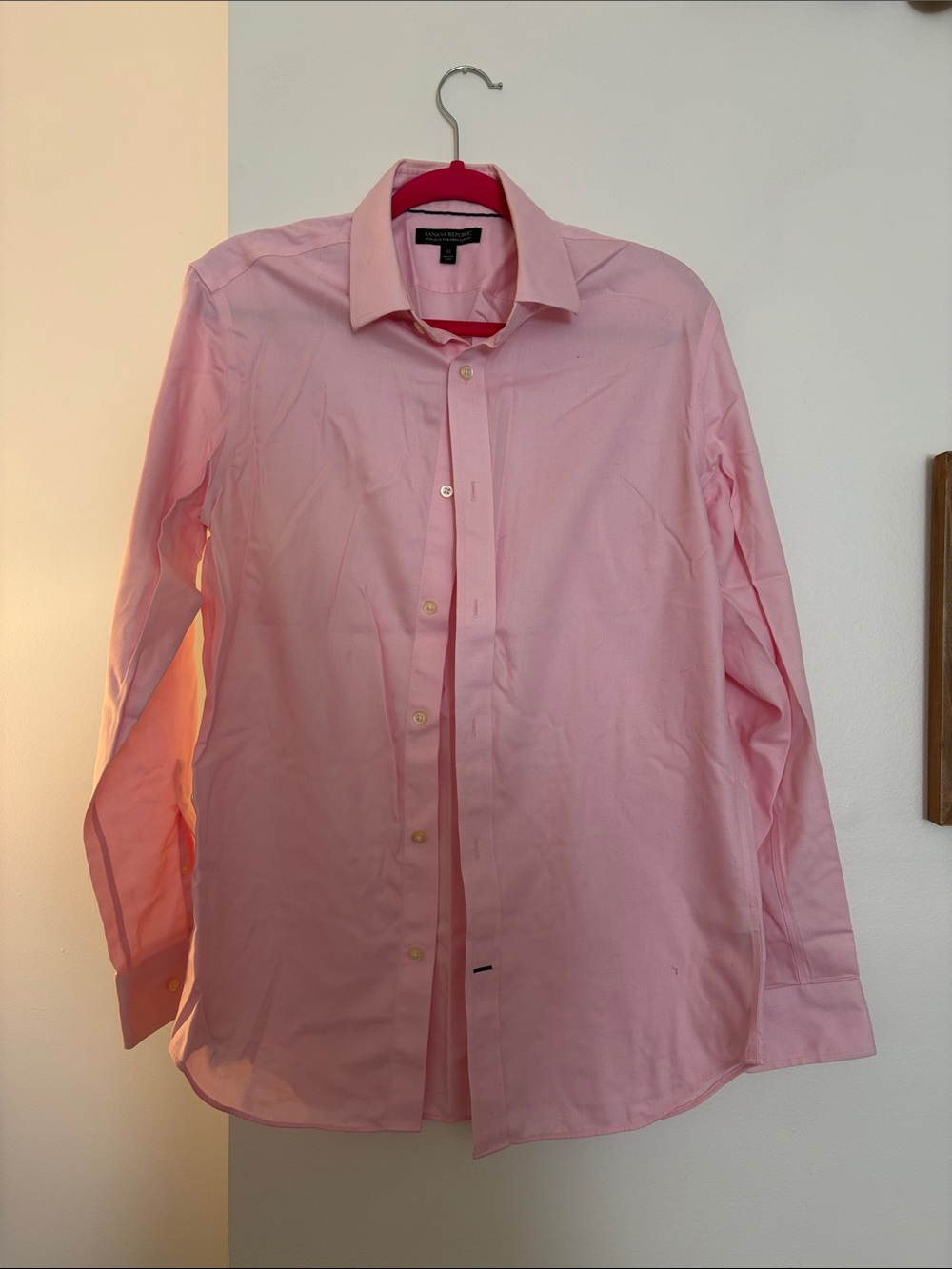 Banana Republic Light Pink Dress Shirt - Classic Button Front